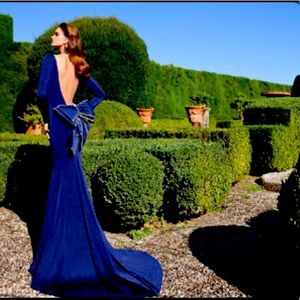 Tarik Ediz NWT Gown SZ 4 - Cherry color